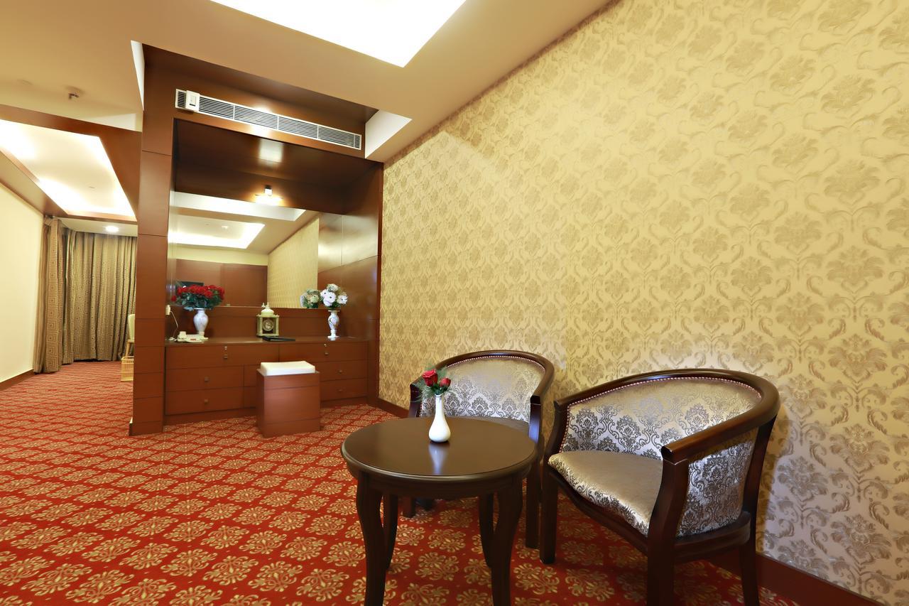 Hotel Patliputra Continental Patna  Dış mekan fotoğraf