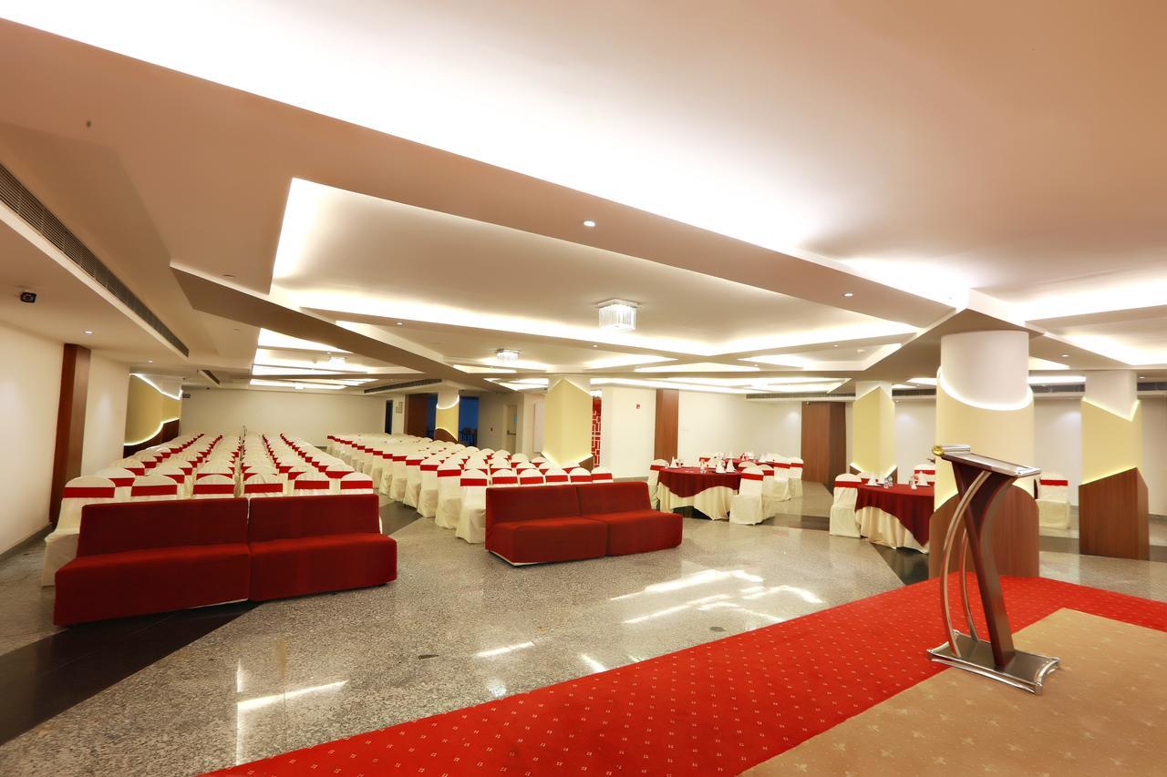 Hotel Patliputra Continental Patna  Dış mekan fotoğraf