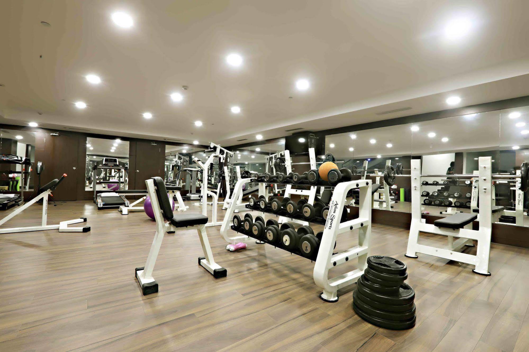 Hotel Patliputra Continental Patna  Dış mekan fotoğraf